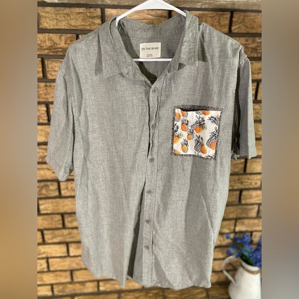 On‎ the byas pineapple shirt
